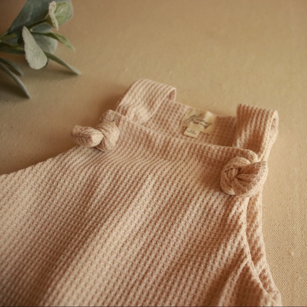 Waffle Knit Knot Overall Cream Gender Neutral - Picture 2 of 8